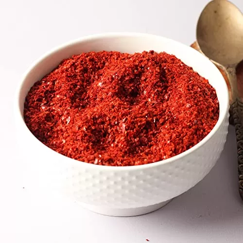 Korean Gochugaru Hot Pepper Powder Shaker Jar , 80 Gm (2.82 OZ) [Red Pepper Powder for Kimchi and Other Korean Dishes], 4 image