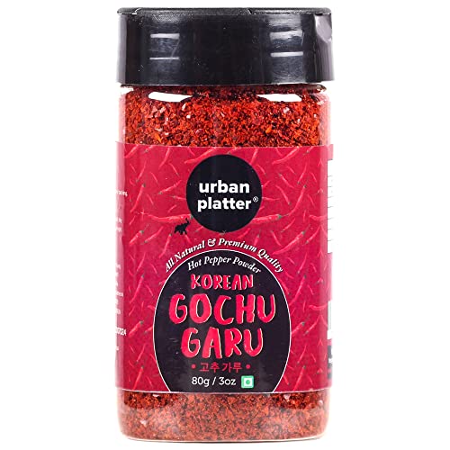 Korean Gochugaru Hot Pepper Powder Shaker Jar , 80 Gm (2.82 OZ) [Red Pepper Powder for Kimchi and Other Korean Dishes]