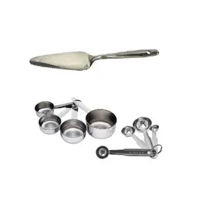 Dynore Set of 3 Cake Accessories